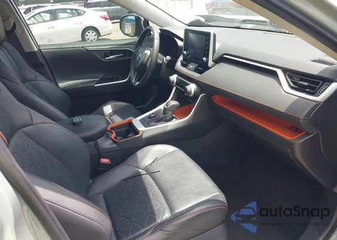 2020 Toyota Rav4 Adventure z USA, uszkodzony, nr VIN 2T3J1RFV7LC128780